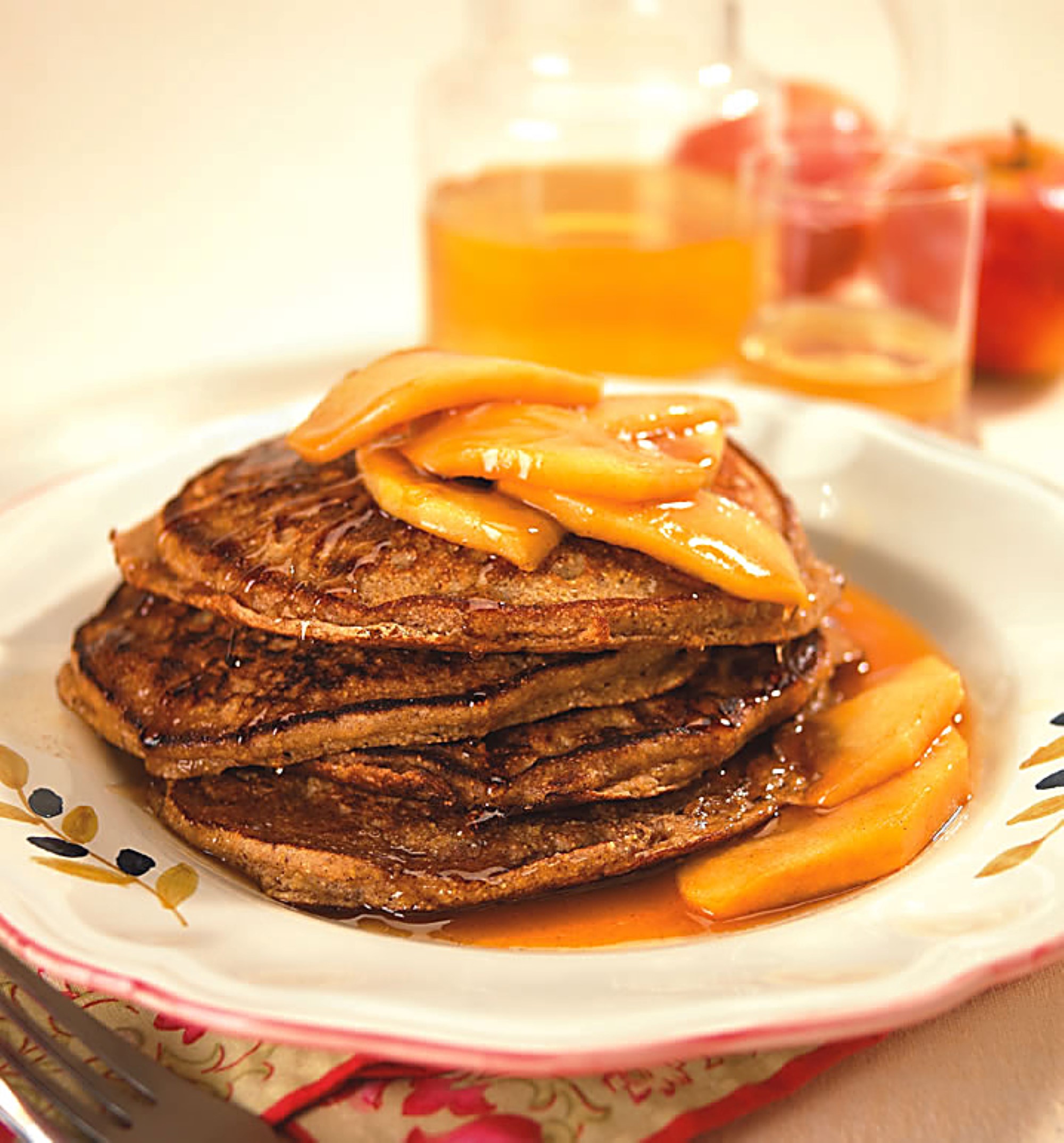 Apple Cinnamon Cornmeal Pancakes