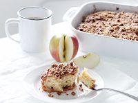 Apple Greek Yogurt Cake